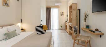 Capella Skiathos Town