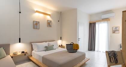 Capella Skiathos Town