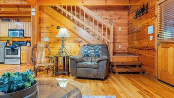 Televisor intel·ligent, llar de foc i futbolí