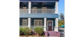 Downtown Home Conveniently Located