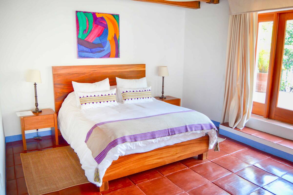 Familien-Studiosuite, 1 Schlafzimmer | Bettwäsche aus ägyptischer Baumwolle, hochwertige Bettwaren