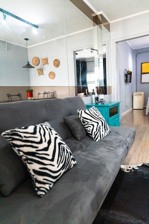 Business Apartment | Ruang tamu