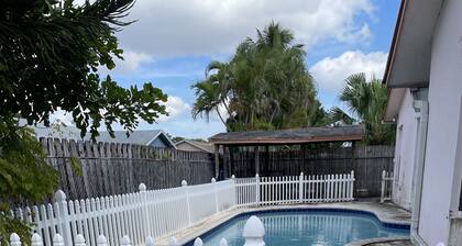 Cozy Guest House Florida Tamarac