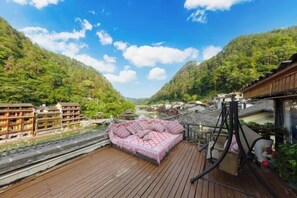 Interior - Fenghuang Fanyin Zhenpin Inn (Fenghuang County)