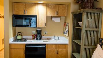 Fridge, microwave, coffee/tea maker, toaster