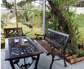 Terrace/patio - Beautiful 2BR,  parking, 5 mins Aquatic/Cycling/Cricket, 10 mins Point Lisas. (Balmain)
