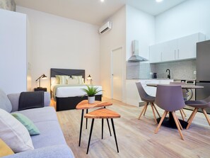 TV - Del Parque Flats Estudio Capuchinos Street View (Malaga)