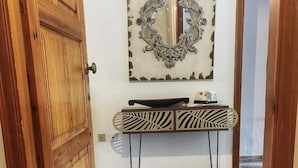 Ảnh chưa phân loại, 3 trong số 32 ảnh, nút