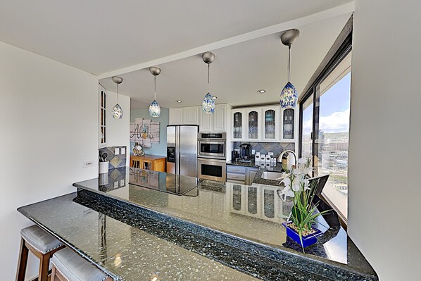 Fridge, microwave, oven, stovetop