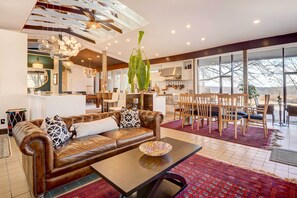 TV, fireplace - Stylish + Serene West Friendship Hidden Gem! (West Friendship)
