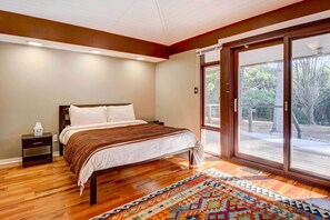 4 chambres, fer et planche à repasser, Wi-Fi, draps fournis