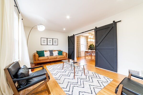 Apartment, 2 Queen Beds | Interior - Charming Centrally 2 Bedroom in London, Ontario (London)