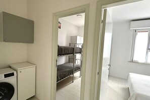 Interior - M095 - Marcelli, brand new three-room apartment 100 mt from the sea (Marcelli)