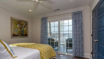 4 soverom, skrivebord for bærbar PC, wi-fi (inkludert) og sengetøy