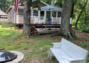 Terrace/patio - Hidden Cove Camp (Oakland)