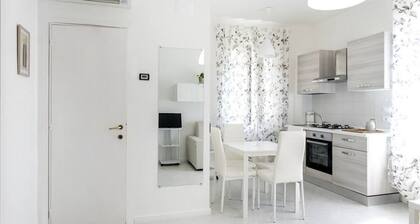 C004 - Camerano, new two-room apartment with air conditioning