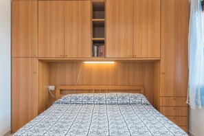 1 Schlafzimmer, Bügeleisen/Bügelbrett, Bettwäsche