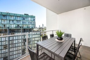 Three Bedroom Apartment With Parking | Balkon