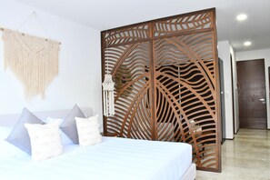 Suite Studio Luxe | Coffres-forts dans les chambres, décoration personnalisée