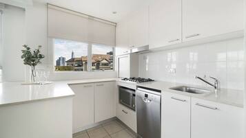 2 bedrooms