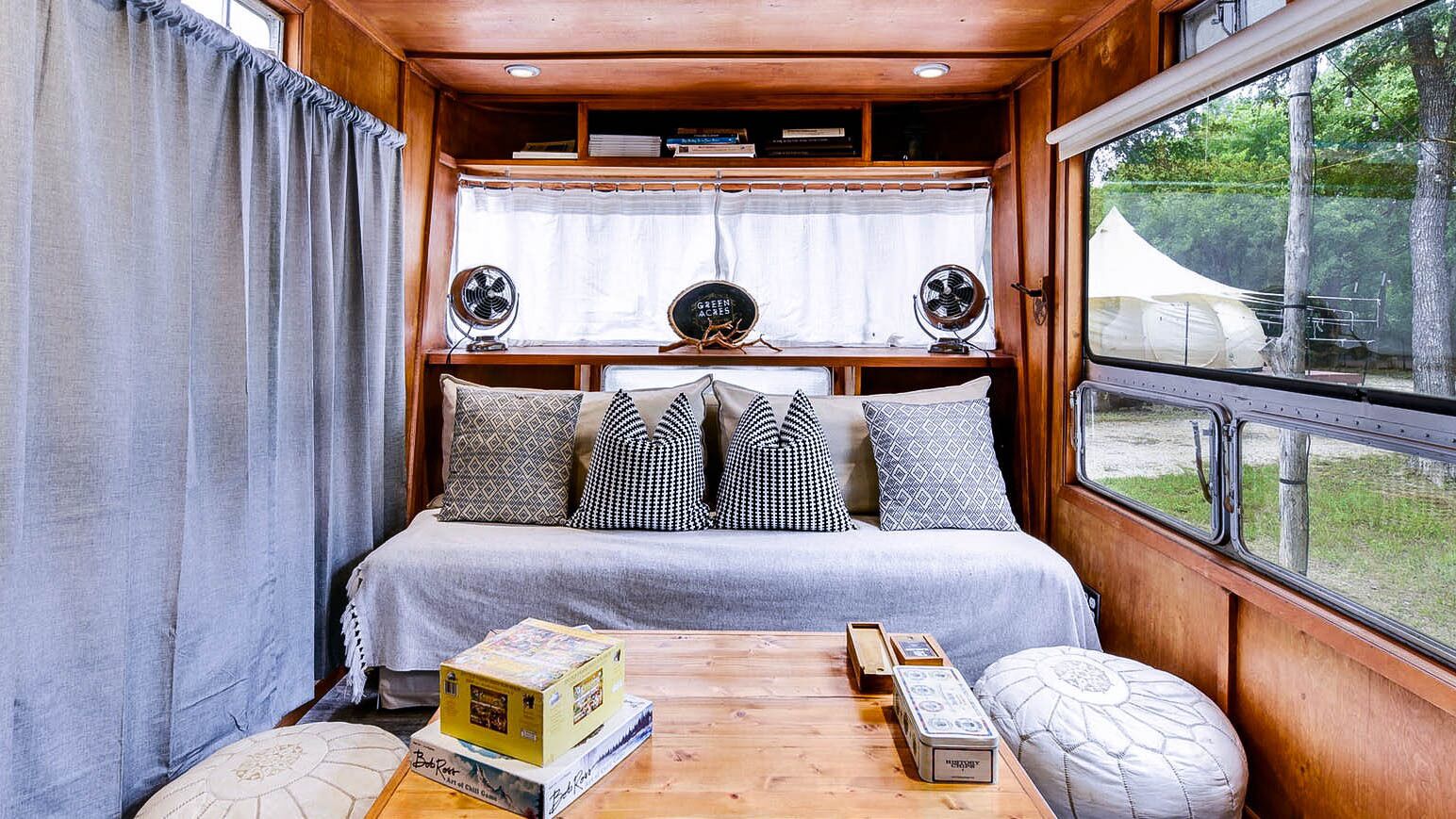 Vintage Mansion Camper with A/C and Fire Pit, NEW Discounted Rates