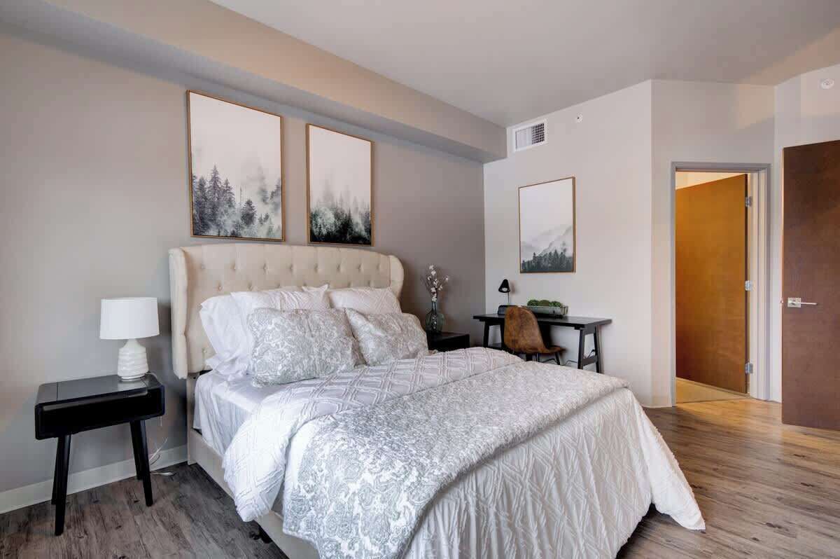 2 soverom, strykejern/-brett, wi-fi og sengetøy