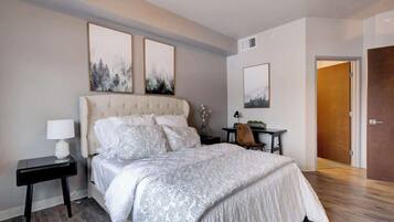 2 soverom, strykejern/-brett, wi-fi og sengetøy