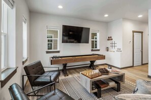 TV, offices