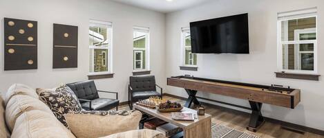 Televisión, oficina