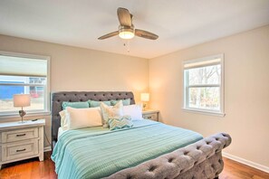 3 bedrooms, Internet, bed sheets - Wooded Pottsboro Escape ~ 1 Mi to Lake Texoma (Pottsboro)