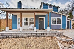 Exterior - Wooded Pottsboro Escape ~ 1 Mi to Lake Texoma (Pottsboro)