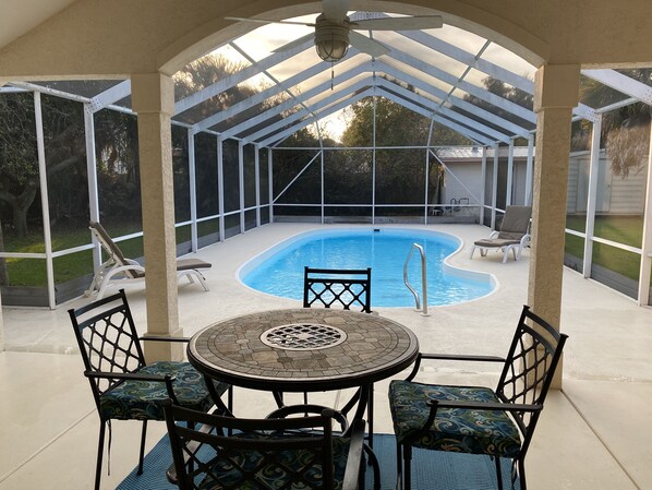 Outdoor pool, a heated pool