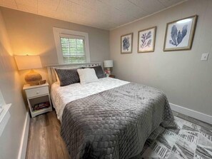 1 Schlafzimmer, Bügeleisen/Bügelbrett, Bettwäsche