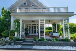 Terrace/patio - Luxurious Estate, Private Heated pool! (West Harwich)