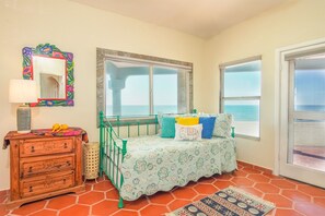 3 habitaciones, wifi gratis y ropa de cama 