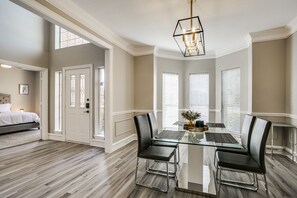 Dining - Luxury 5 Bedroom, 3.5 Bathroom Heated Pool Hot Tub (Plano)