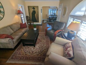 Smart TV, fireplace, stereo, printers