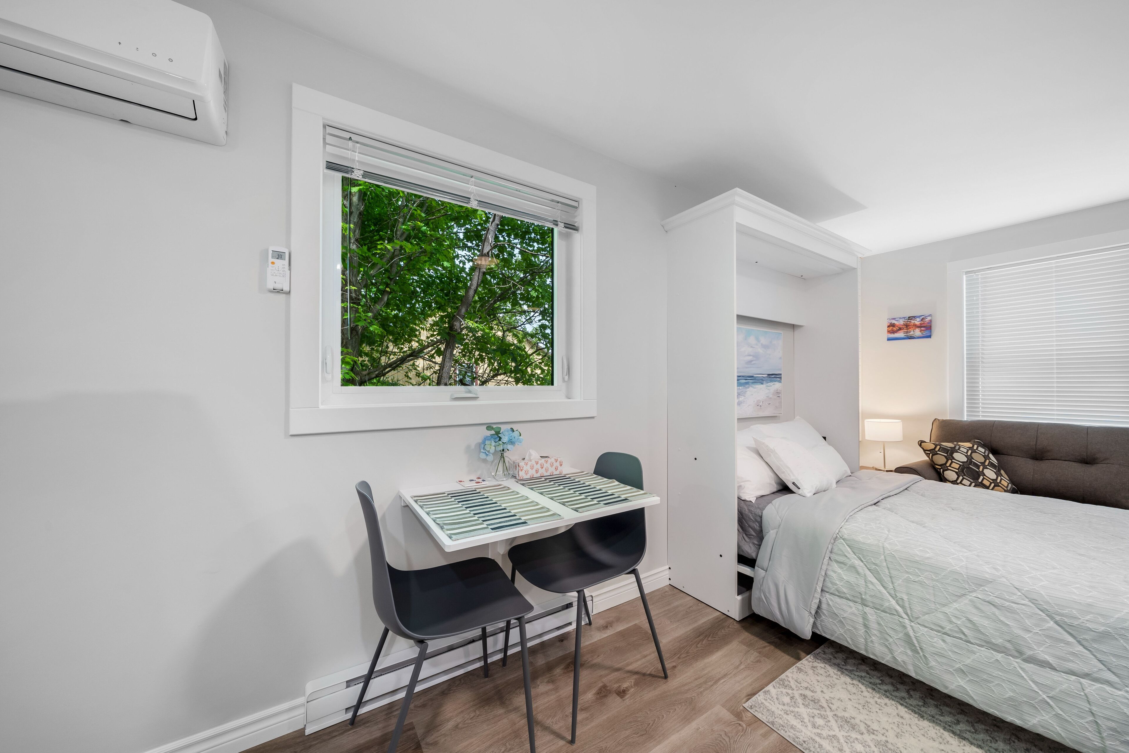 1 chambre, fer et planche à repasser, Wi-Fi gratuit, draps fournis