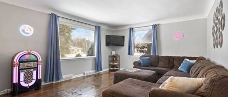 Televisión, estéreo