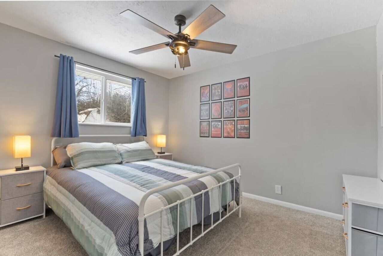 2 bedrooms, desk, free WiFi, bed sheets