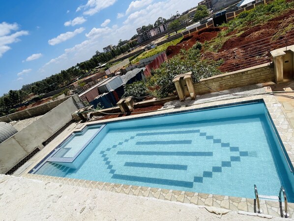 Pool - The Glen Apache (Nairobi)