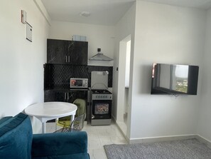 Interior - The Glen Apache (Nairobi)