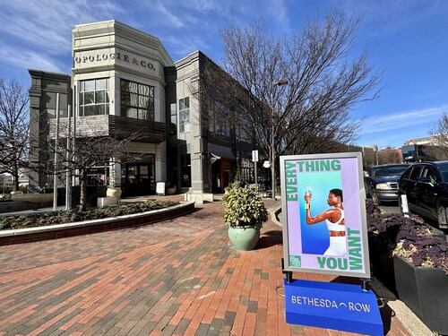 Spacious and modern 2 level condo convenient to downtown Bethesda & DC