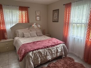 3 bedrooms, WiFi, bed sheets