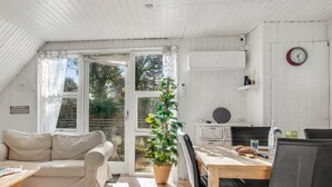 Uklassifisert bilde, 5 av 18, knapp