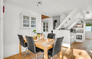 Dining - Beautiful home in Sjællands Odde (Sjællands Odde)