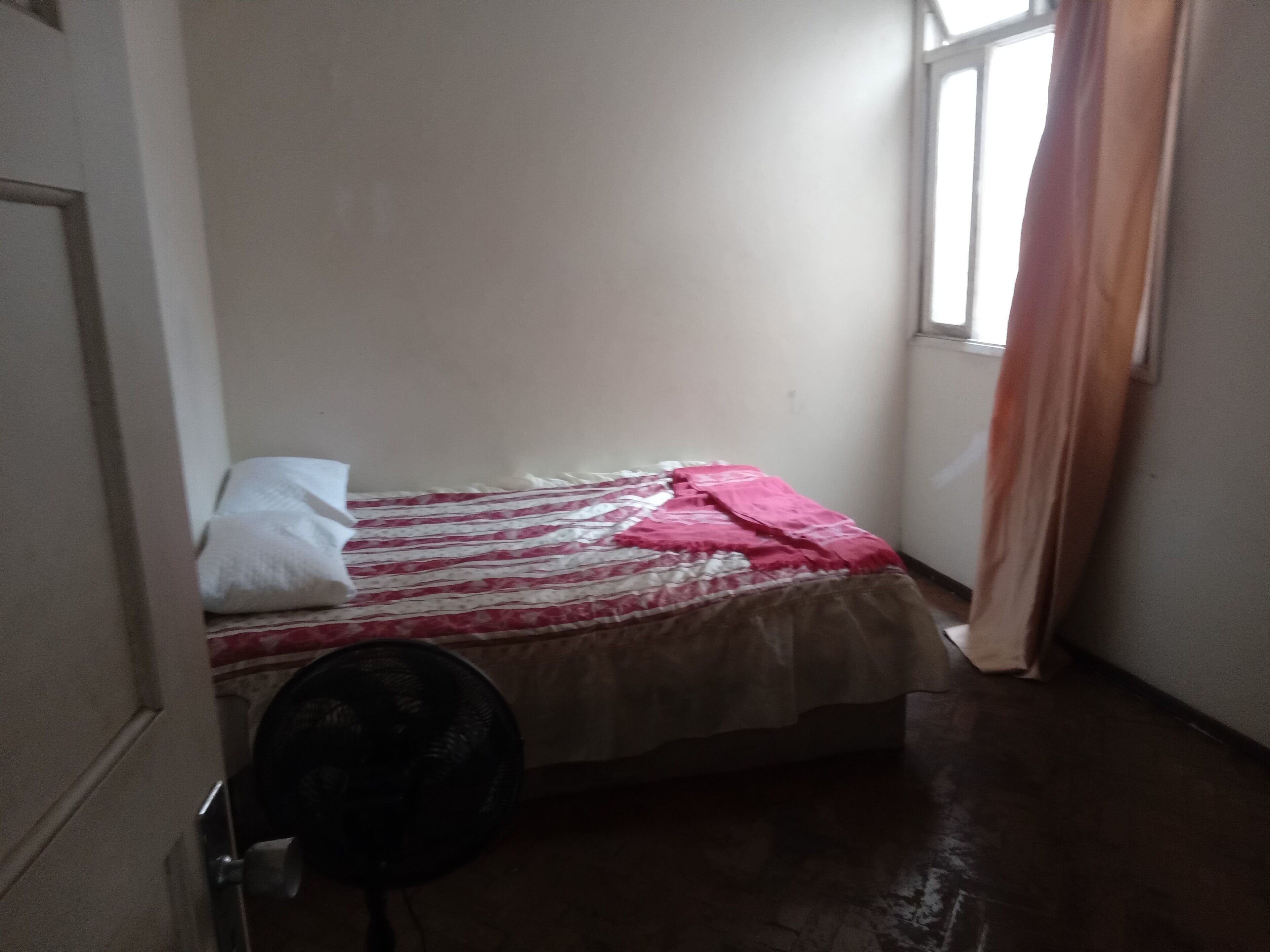 1 habitación, wifi gratis y ropa de cama 