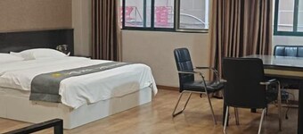 Linlong Hotel in Yinjiang