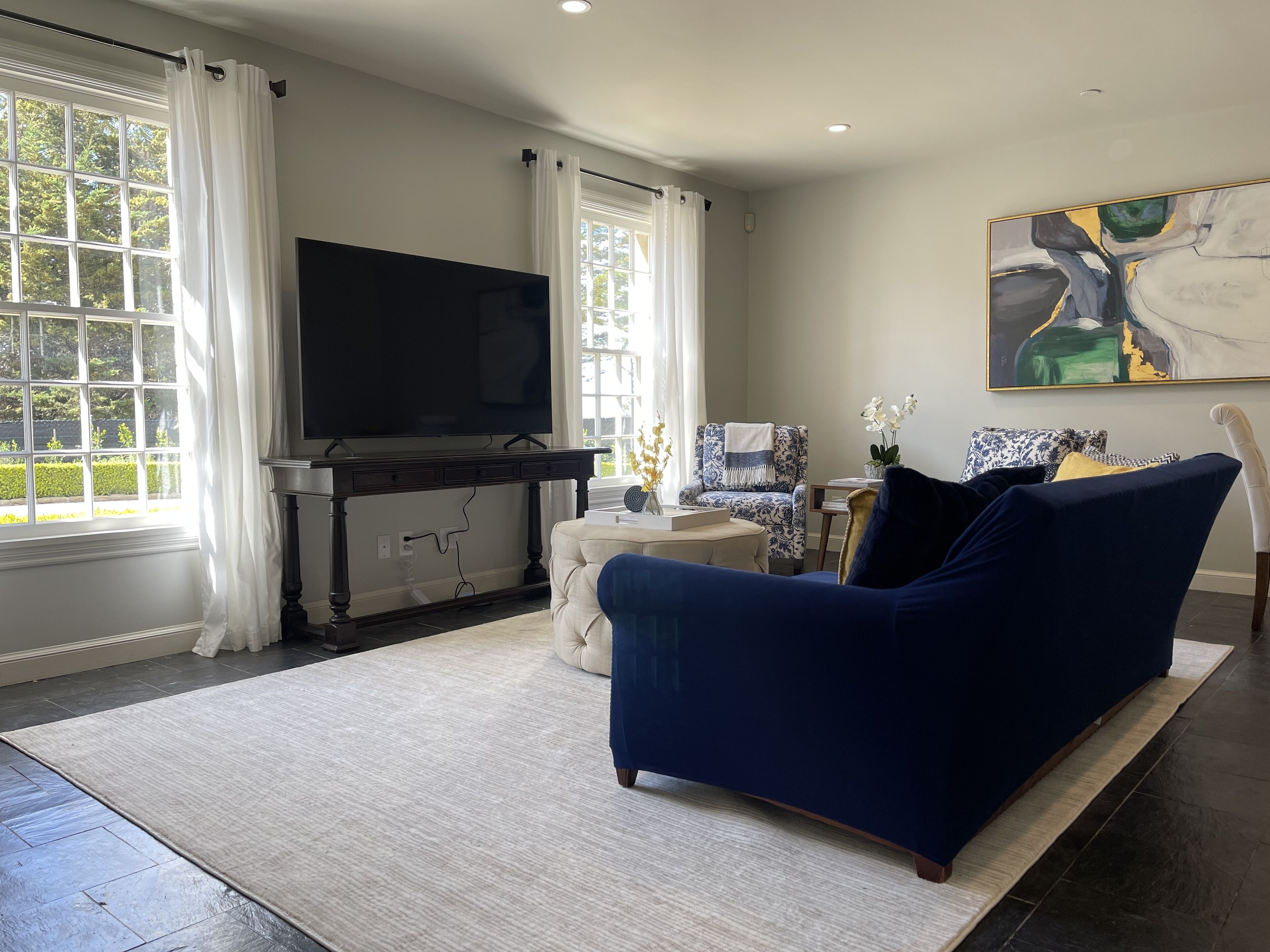 Ocean And Mountain Views, 2 Bedroom 2 Story Entire Home With Driving Range - Summerland, CA