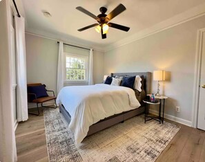 2 bedrooms, desk, iron/ironing board, travel cot